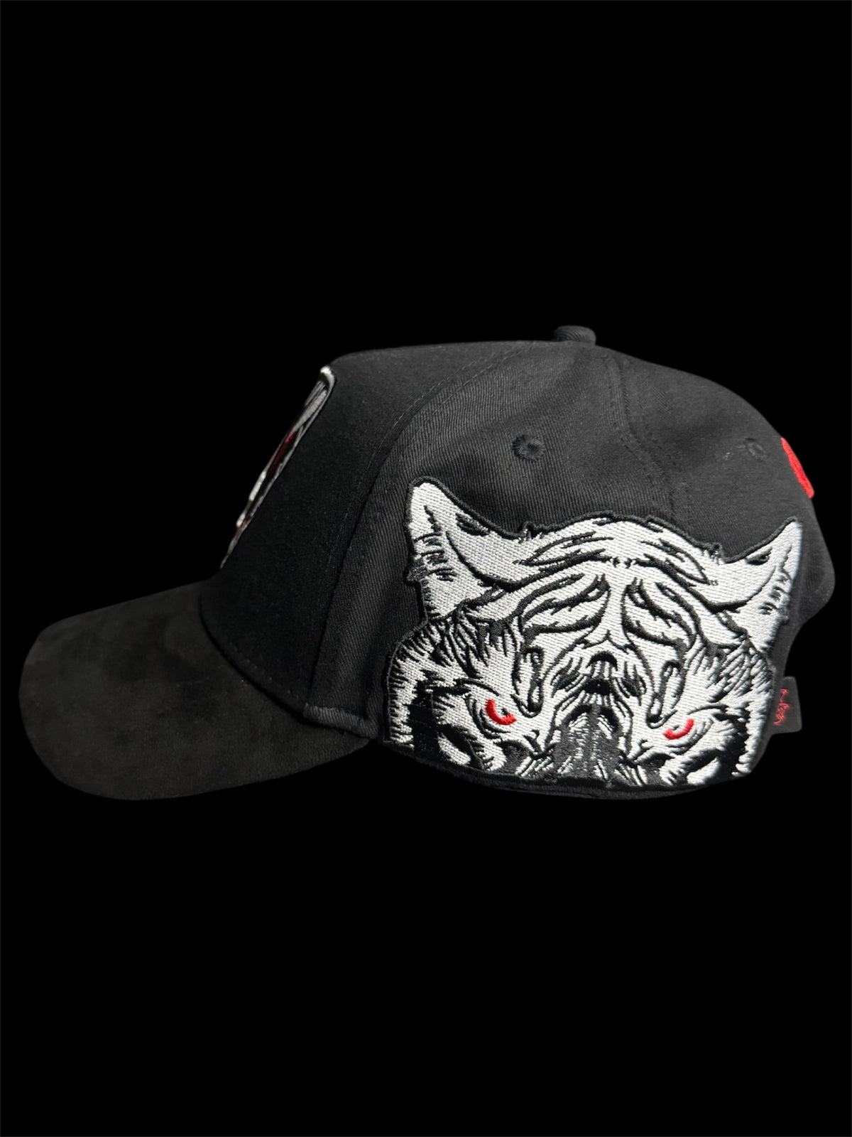 WHITE TIGER